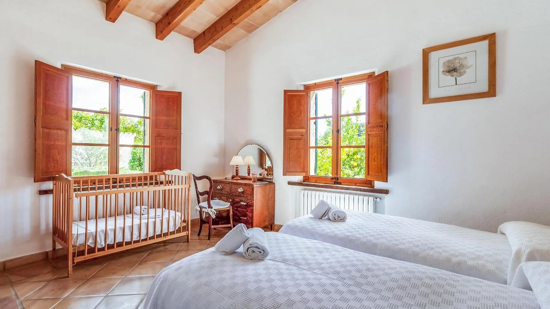 Beautiful Pollensa Villa 4 Bedrooms Villa Bennassar Mountainside Views Short Drive To Town Beach  Pollença