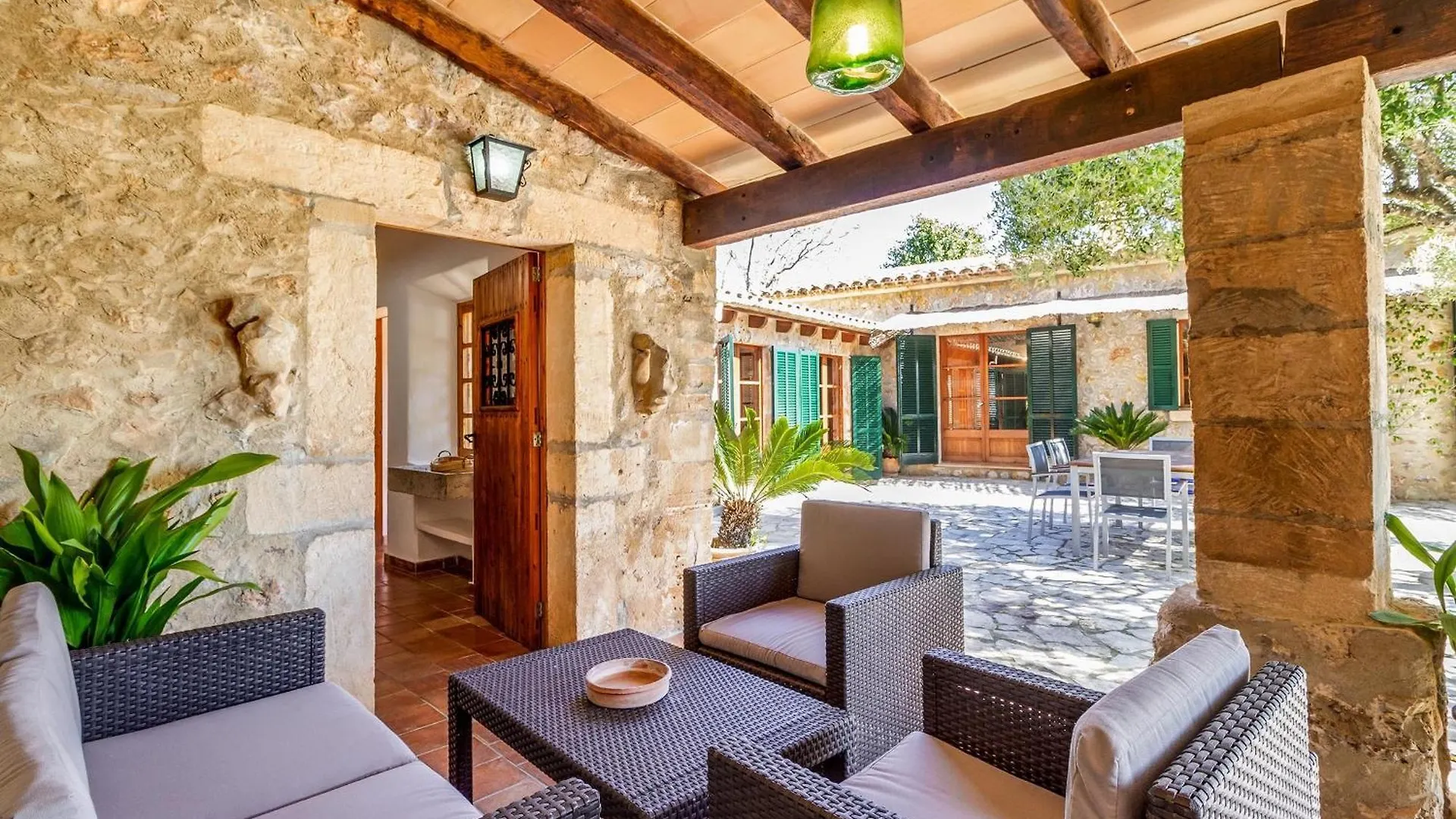 Beautiful Pollensa Villa 4 Bedrooms Villa Bennassar Mountainside Views Short Drive To Town Beach 0*, Pollenca