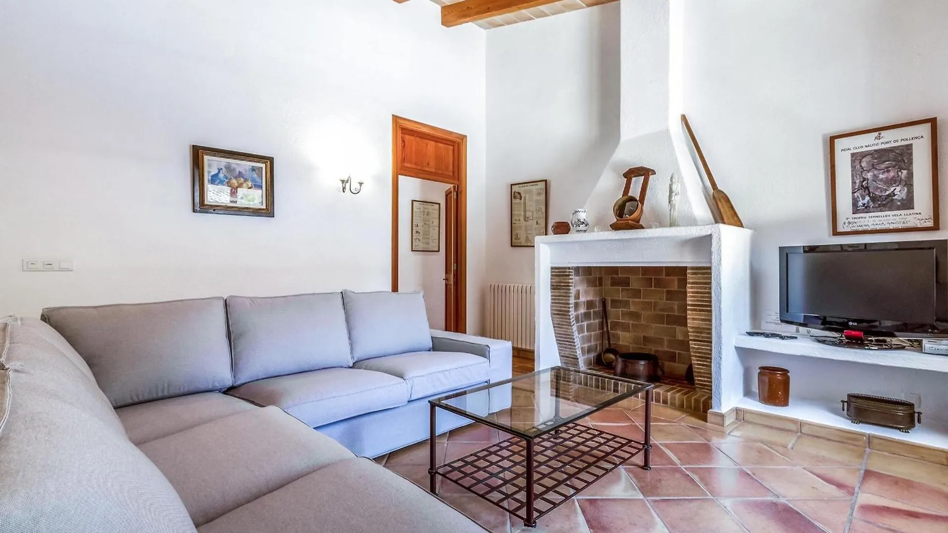 Beautiful Pollensa Villa 4 Bedrooms Villa Bennassar Mountainside Views Short Drive To Town Beach
