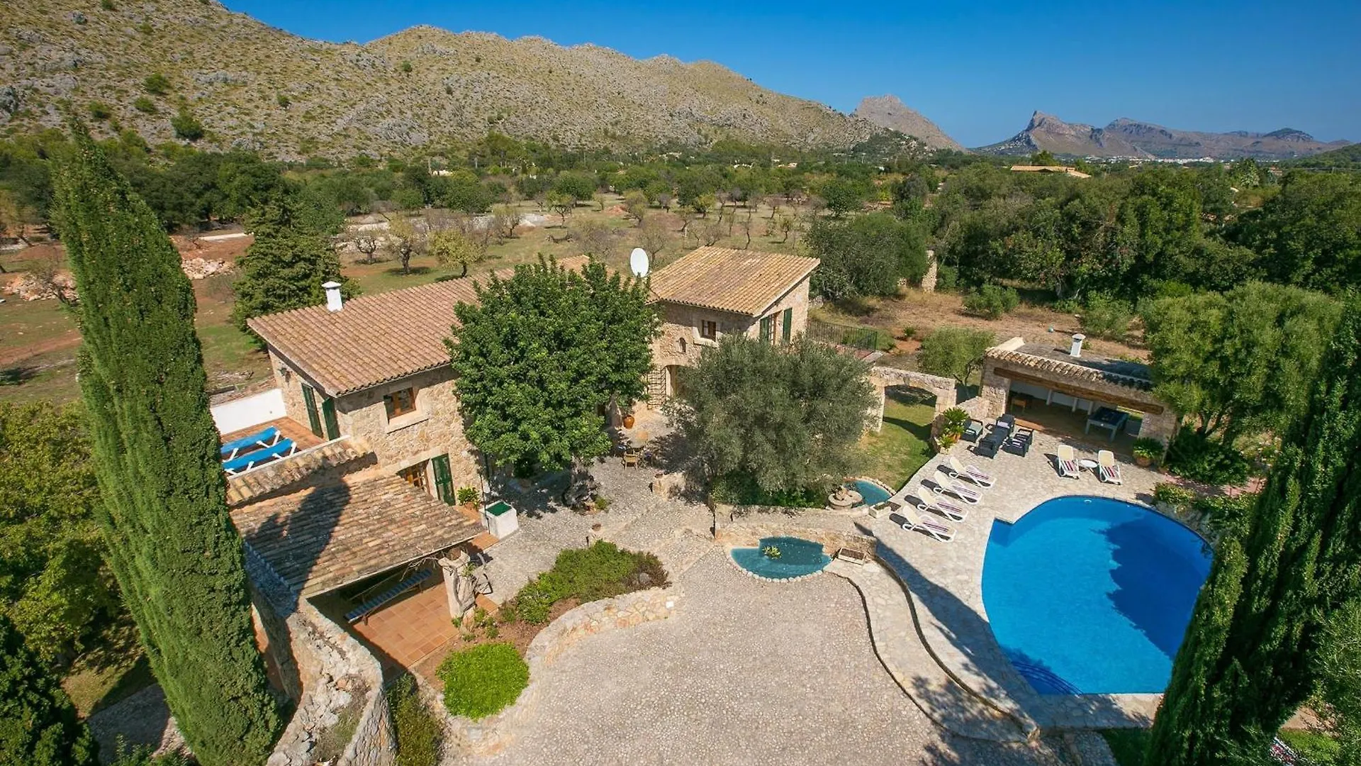 Beautiful Pollensa Villa 4 Bedrooms Villa Bennassar Mountainside Views Short Drive To Town Beach  Pollenca